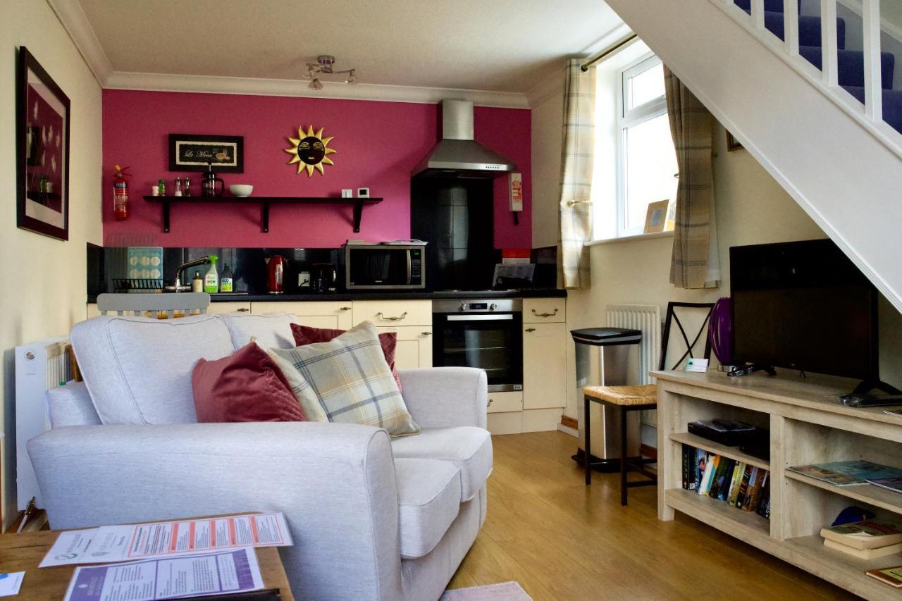 Rowan House & A Self Catering Apartment