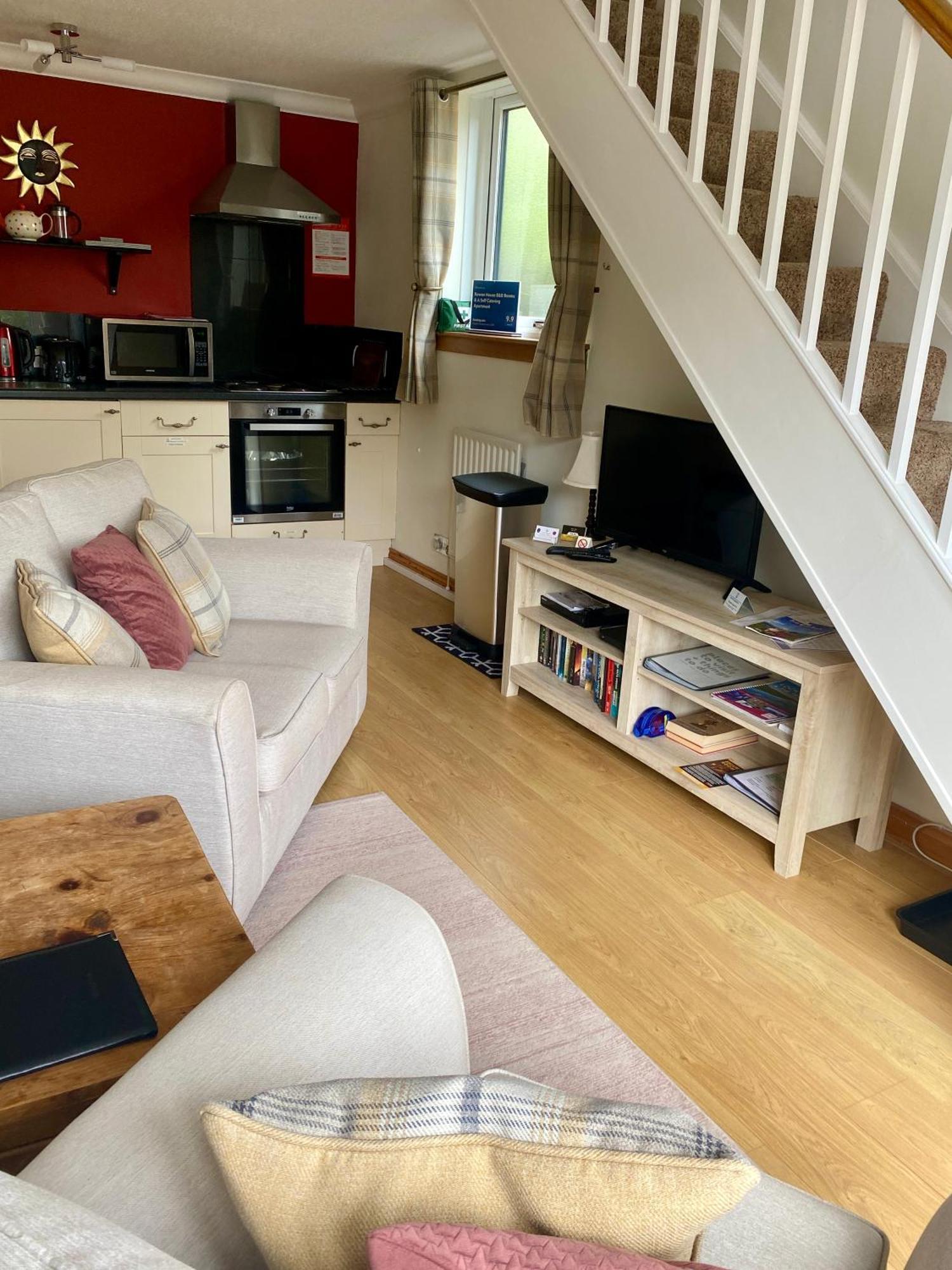 Rowan House & A Self Catering *